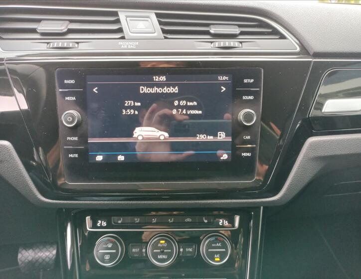 Volkswagen Touran 13