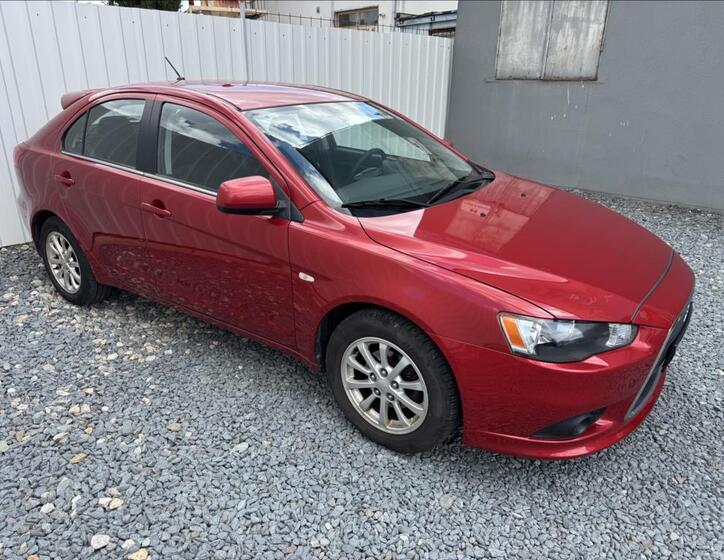 Mitsubishi Lancer 7