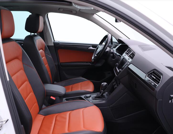 Volkswagen Tiguan 14