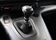 Peugeot Rifter 26