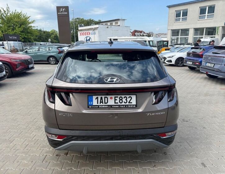 Hyundai Tucson 4