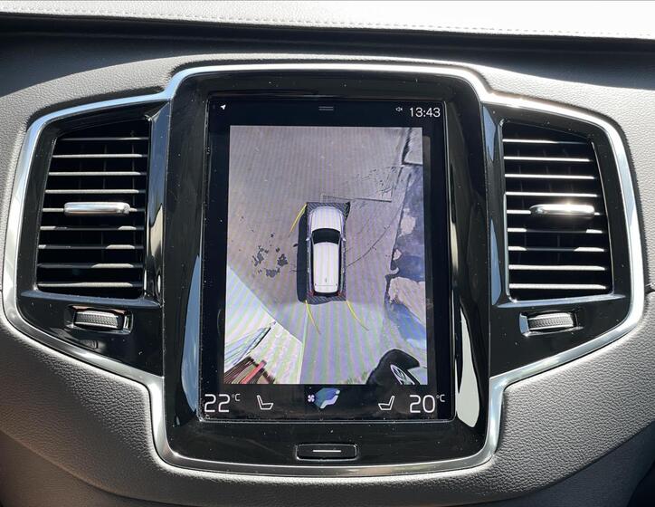 Volvo XC90 11