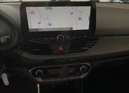 Hyundai i30 33