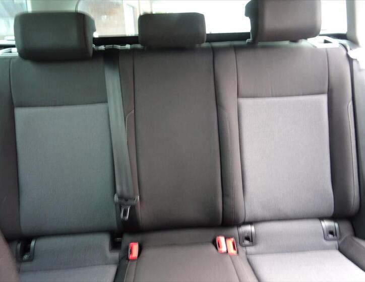 Volkswagen Golf 17