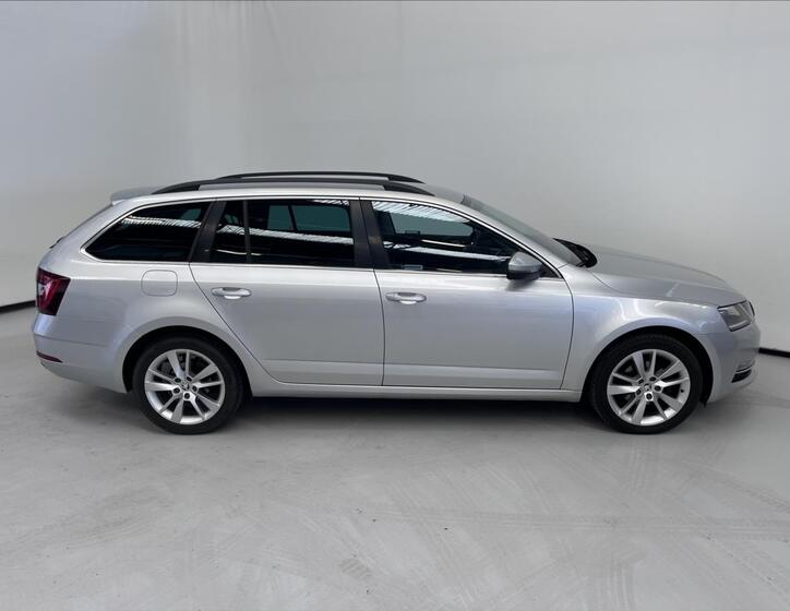 Škoda Octavia 3