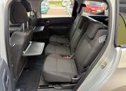 Peugeot 5008 12