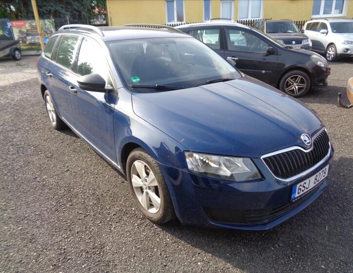 Škoda Octavia 1