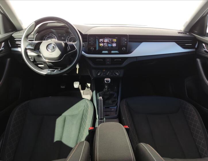 Škoda Scala 5