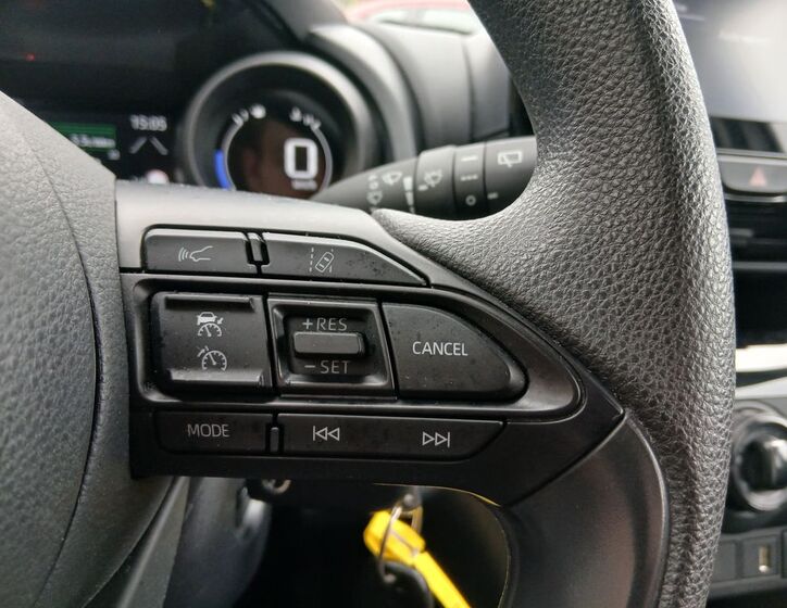 Toyota Yaris Cross 20