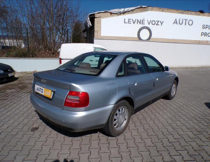 Audi A4 5