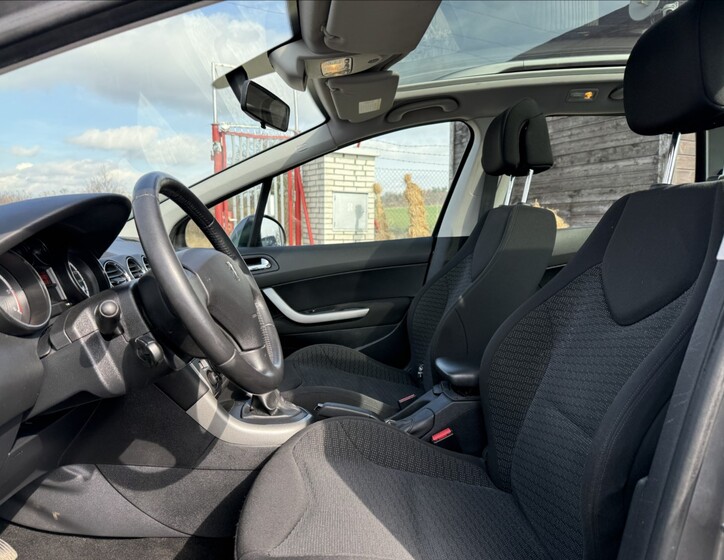 Peugeot 308 9