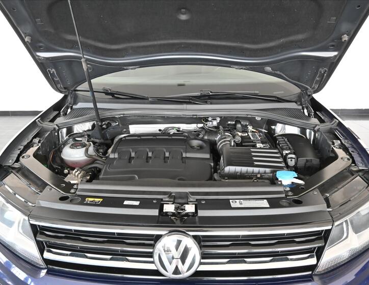 Volkswagen Tiguan 5