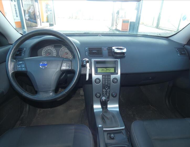 Volvo V50 7