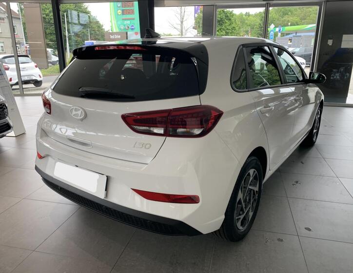 Hyundai i30 5