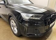 Audi Q7 58