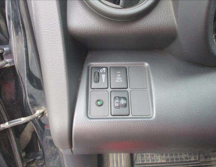 Toyota RAV4 18