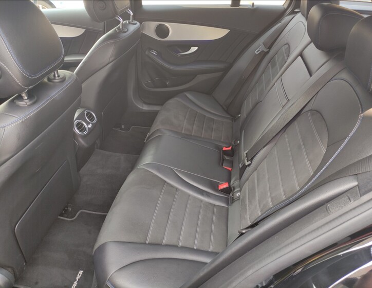 Mercedes-Benz Třídy C 8