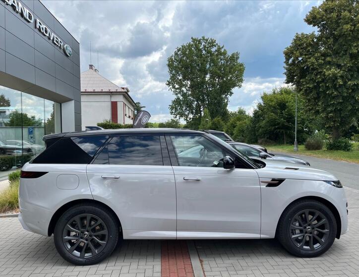 Land Rover Range Rover Sport 4