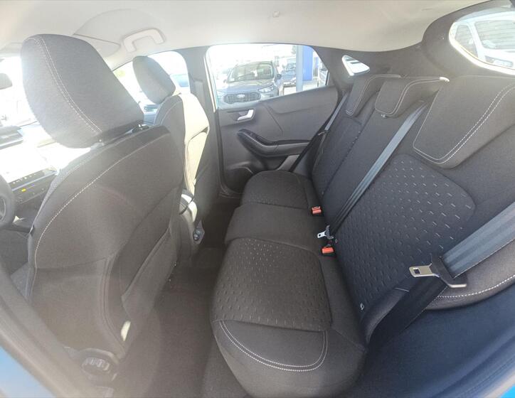 Ford Puma 10