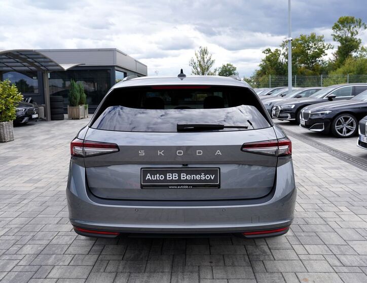 Škoda Superb 5