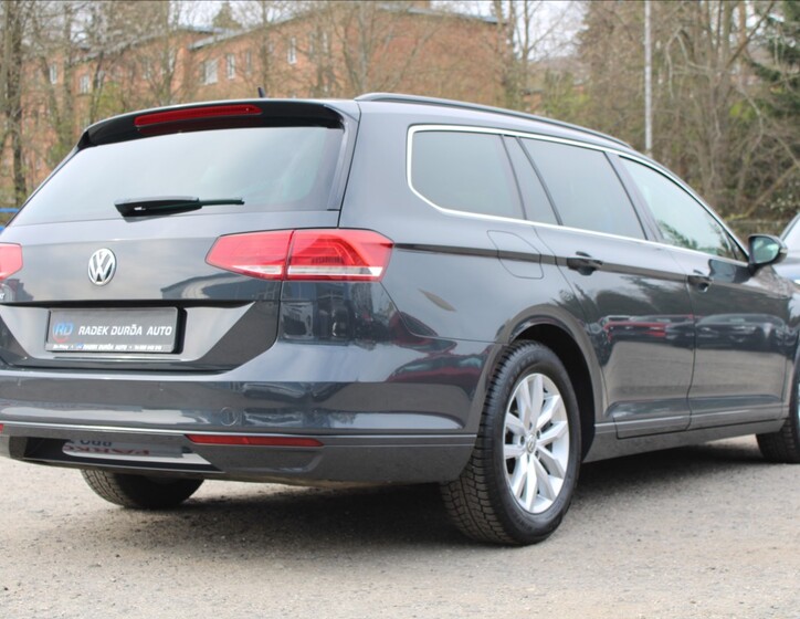 Volkswagen Passat 5