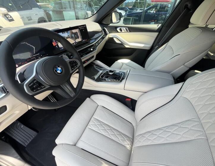 BMW X6 13