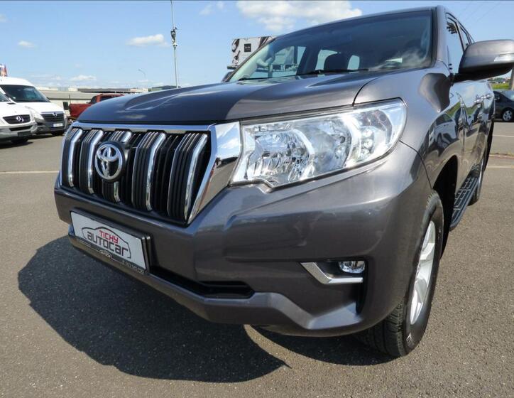 Toyota Land Cruiser 60