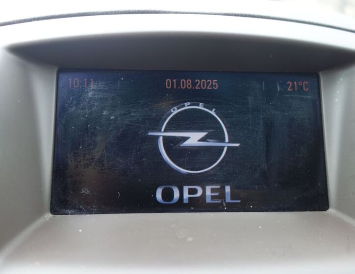Opel Insignia 18