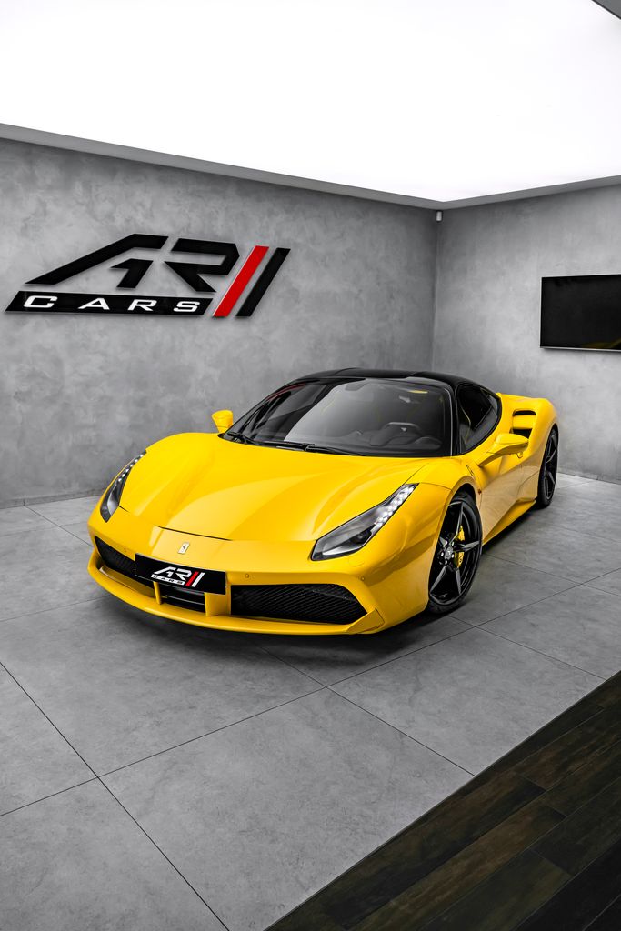 Ferrari 488