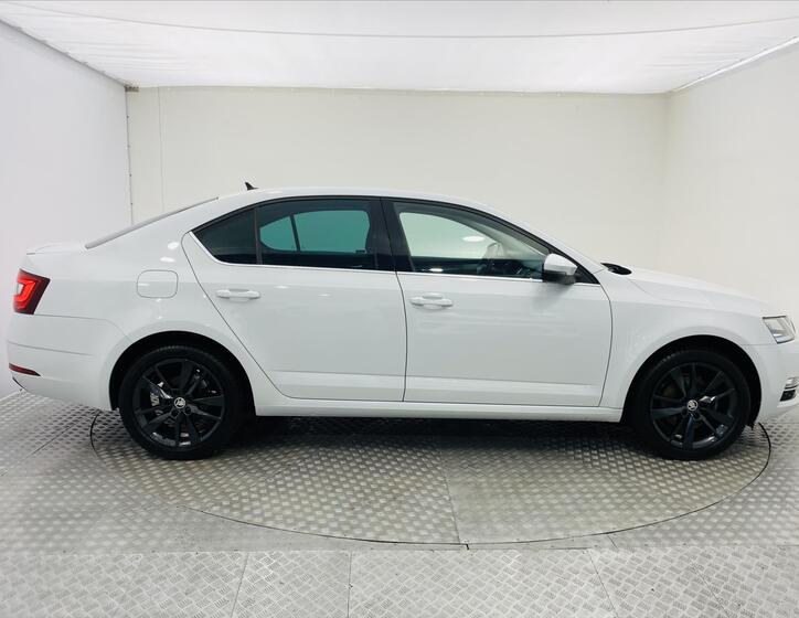 Škoda Octavia 21