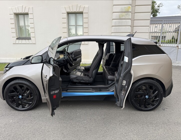 BMW i3 10