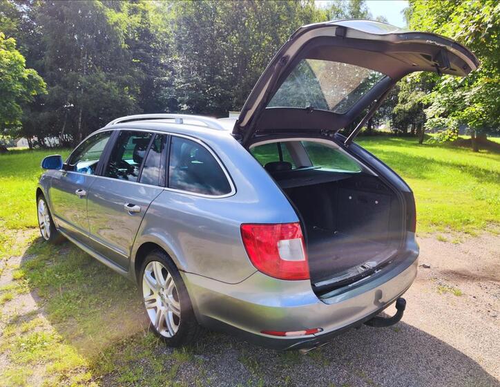 Škoda Superb 17