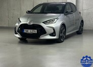 Toyota Yaris 1