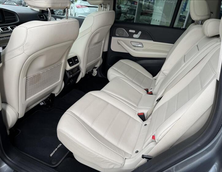 Mercedes-Benz GLS 32
