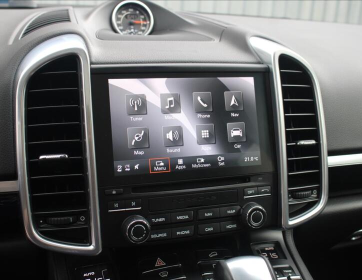 Porsche Cayenne 36