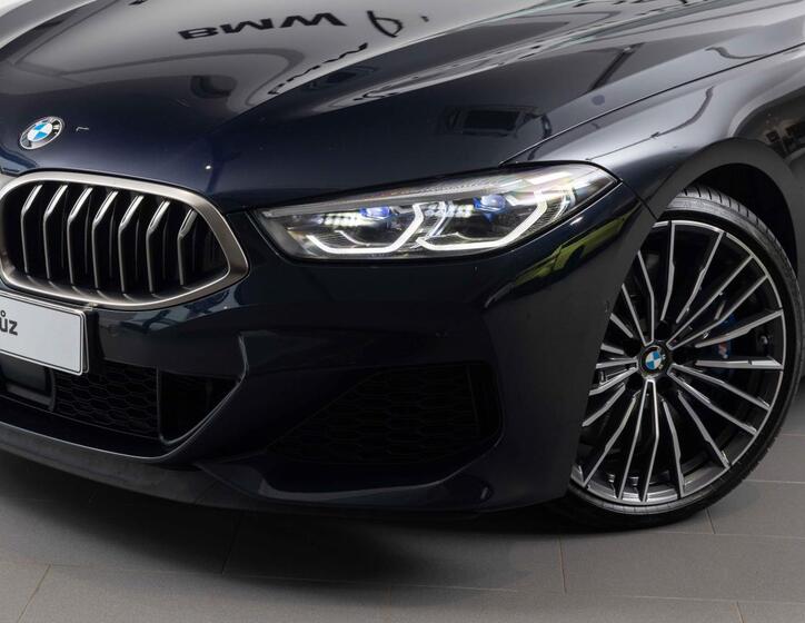 BMW Řada 8 7