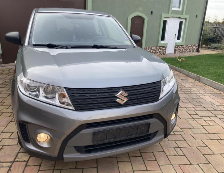 Suzuki Vitara 2