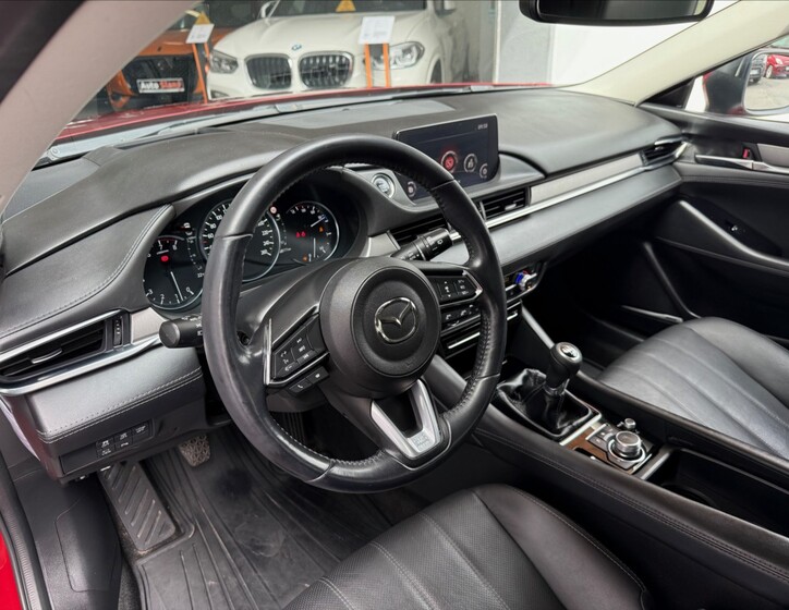 Mazda 6 10