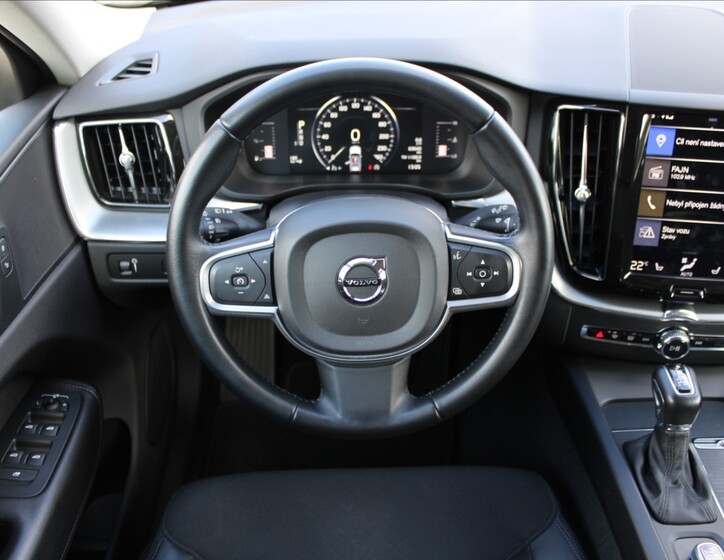 Volvo XC60 10
