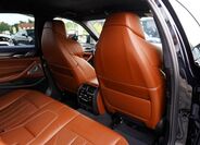 BMW M5 35