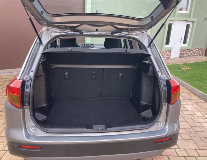 Suzuki Vitara 6