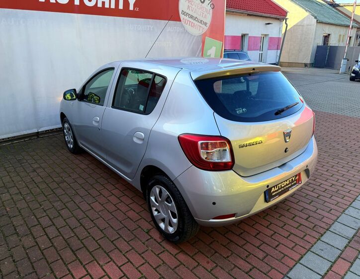 Dacia Sandero 8