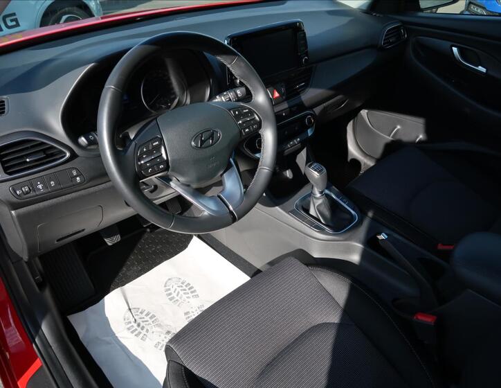 Hyundai i30 9