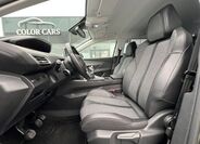 Peugeot 3008 8