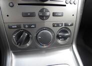 Opel Antara 32