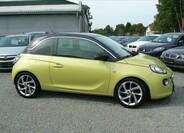 Opel Adam 8