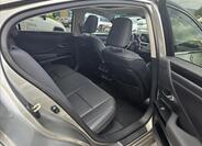 Lexus ES 300h 13