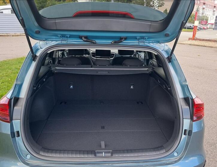 KIA Ceed 8