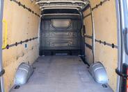 Volkswagen Crafter 10