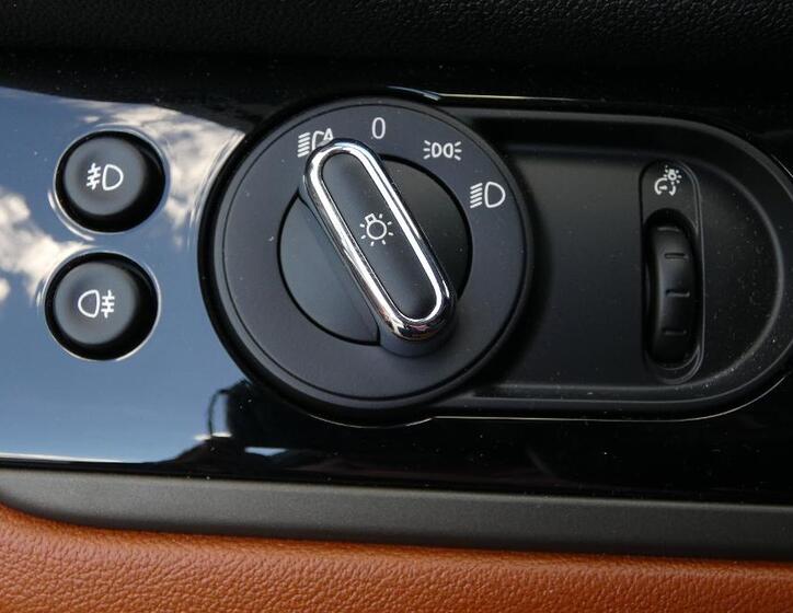 Mini Countryman 10